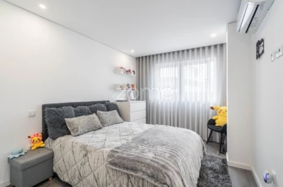 Apartamento T3 para Venda em Vila Verde e Barbudo