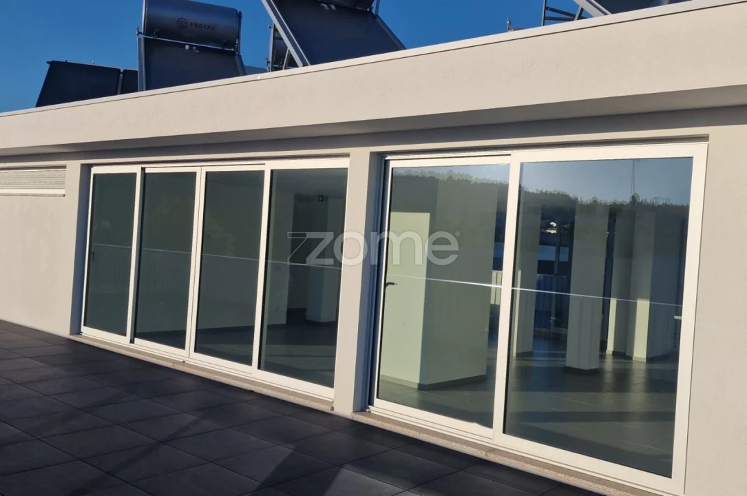 Apartamento T3 para Venda em Vila Verde e Barbudo Foto 14