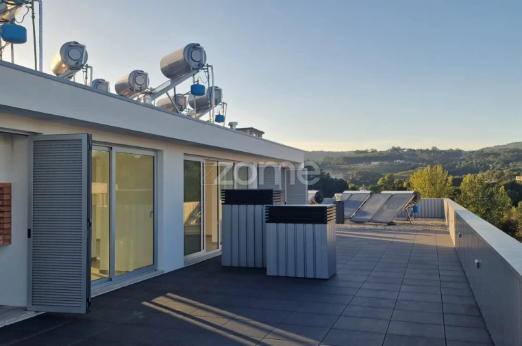 Apartamento T3 para Venda em Vila Verde e Barbudo Foto 18