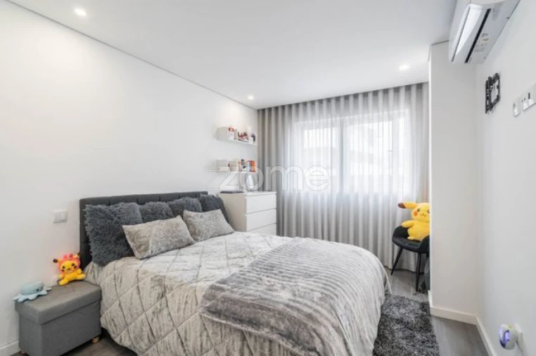 Apartamento T3 para Venda em Vila Verde e Barbudo Foto 3