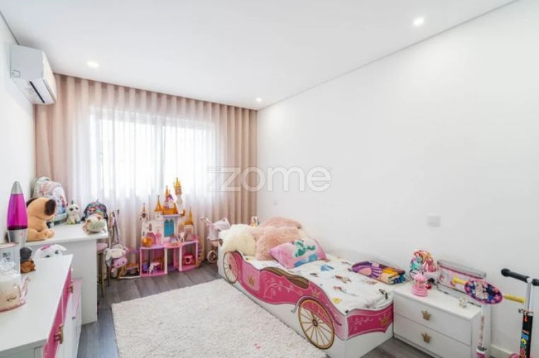 Apartamento T3 para Venda em Vila Verde e Barbudo Foto 9