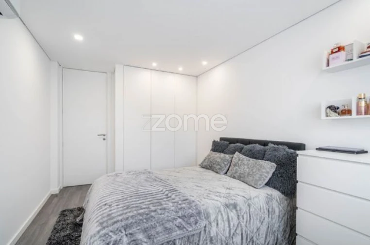 Apartamento T3 para Venda em Vila Verde e Barbudo Foto 10