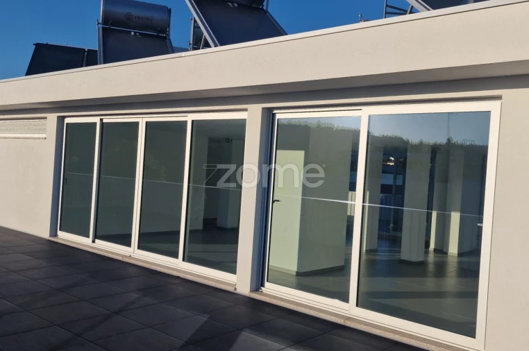 Apartamento T3 para Venda em Vila Verde e Barbudo Foto 14