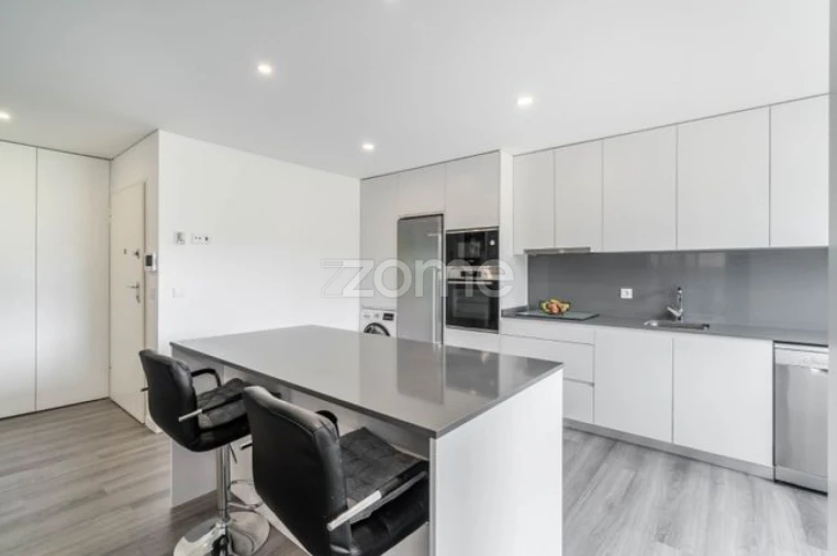 Apartamento T3 para Venda em Vila Verde e Barbudo Foto 12
