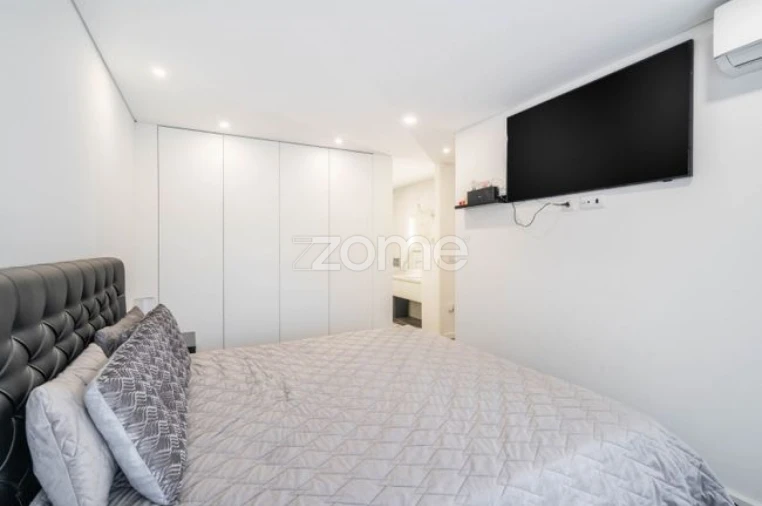Apartamento T3 para Venda em Vila Verde e Barbudo Foto 8