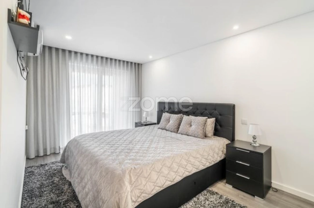 Apartamento T3 para Venda em Vila Verde e Barbudo Foto 11