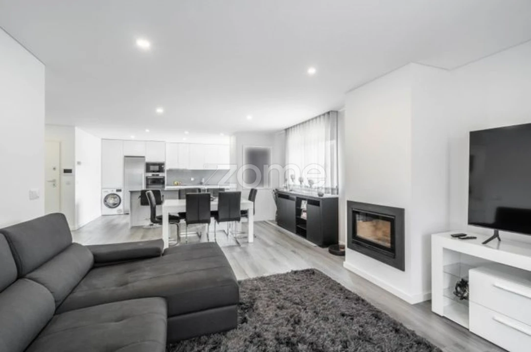 Apartamento T3 para Venda em Vila Verde e Barbudo Foto 7