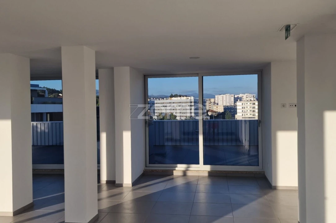 Apartamento T3 para Venda em Vila Verde e Barbudo Foto 20