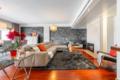 Apartamento T4 para Venda em São Vitor (Braga)
