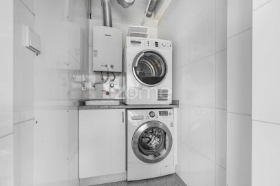 Apartamento T4 para Venda em São Vitor (Braga)