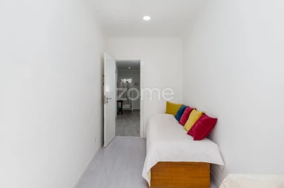Apartamento T2 para Venda em Águas Livres