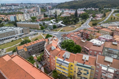 Apartamento T2 para Venda em Águas Livres