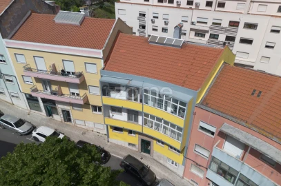 Apartamento T2 para Venda em Águas Livres
