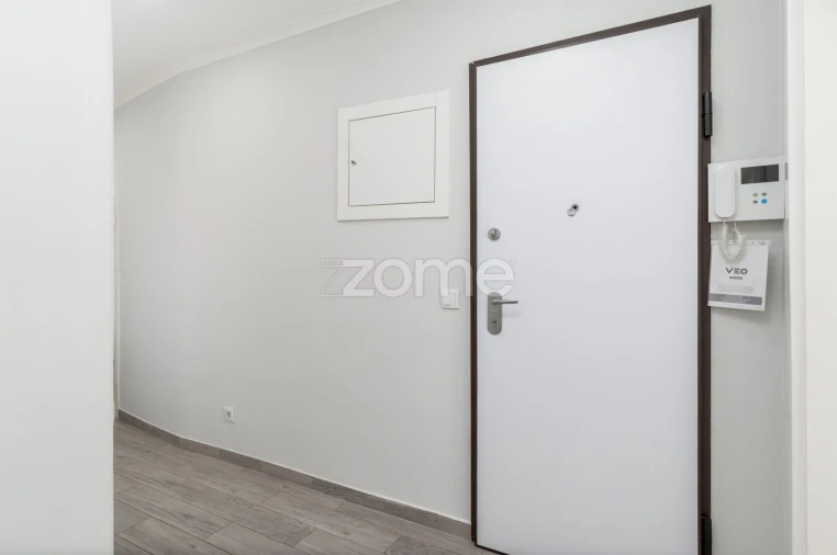 Apartamento T2 para Venda em Águas Livres Foto 19