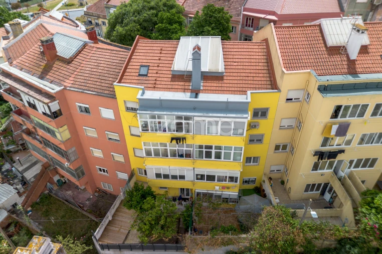 Apartamento T2 para Venda em Águas Livres Foto 26