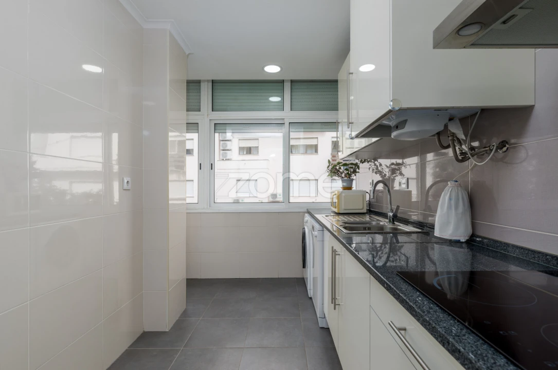 Apartamento T2 para Venda em Águas Livres Foto 14