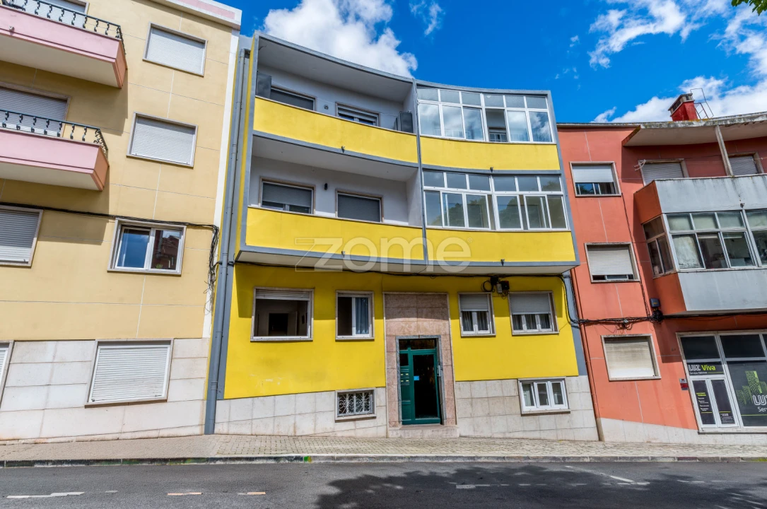 Apartamento T2 para Venda em Águas Livres Foto 31