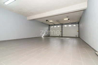Moradia T5 para Venda em Cernache