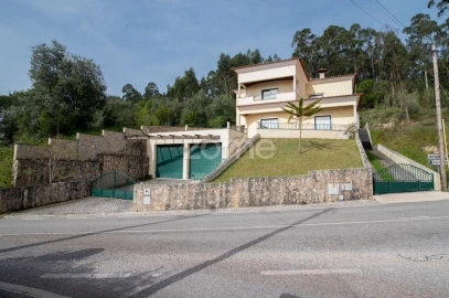Moradia T5 para Venda em Cernache