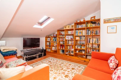 Apartamento T3 para Venda em Santo Antonio dos Olivais