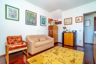 Apartamento T3 para Venda em Santo Antonio dos Olivais