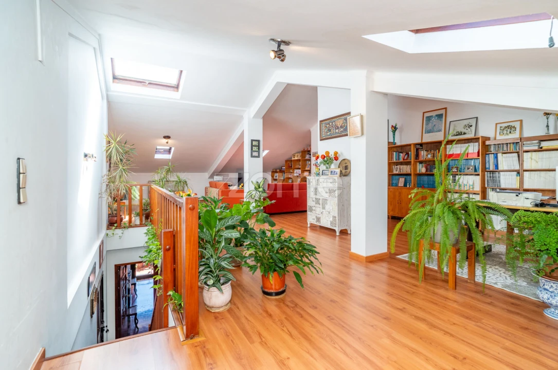 Apartamento T3 para Venda em Santo Antonio dos Olivais Foto 14