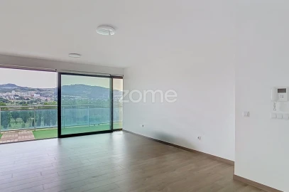 Apartamento T3 para Arrendamento em Loures