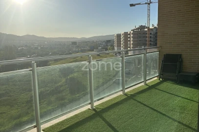 Apartamento T3 para Arrendamento em Loures
