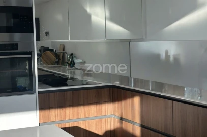 Apartamento T3 para Arrendamento em Loures
