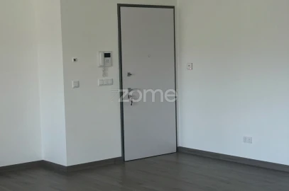 Apartamento T3 para Arrendamento em Loures