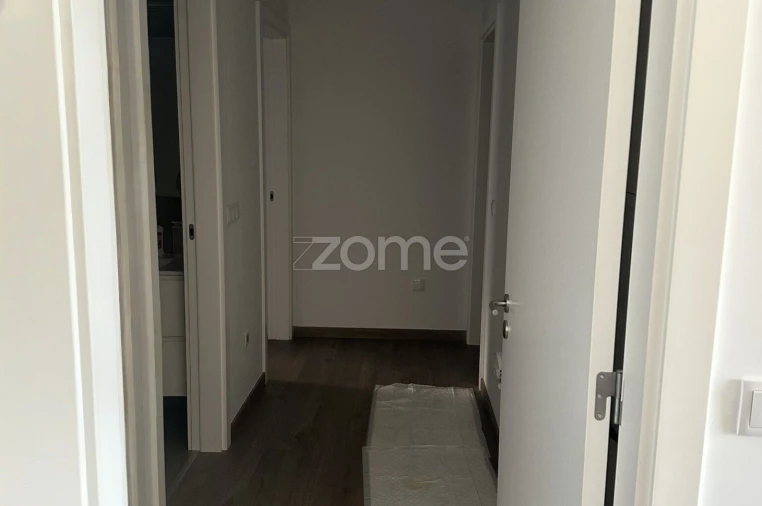 Apartamento T3 para Arrendamento em Loures Foto 18