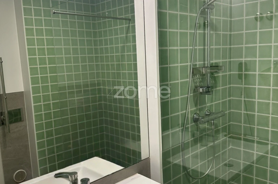 Apartamento T3 para Arrendamento em Loures Foto 22