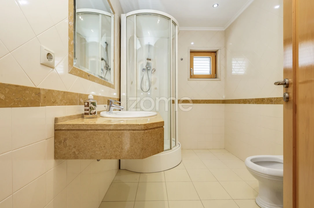 Apartamento T5 para Venda em Cascais e Estoril Foto 32