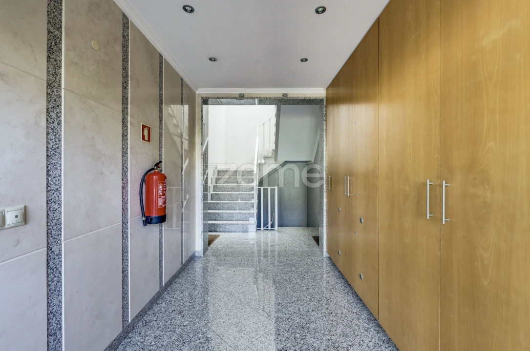Apartamento T5 para Venda em Cascais e Estoril Foto 7