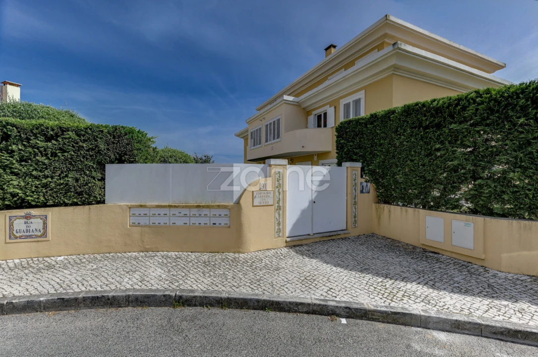 Apartamento T5 para Venda em Cascais e Estoril Foto 1