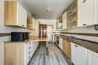 Apartamento T5 para Venda em Cascais e Estoril