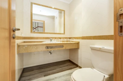 Apartamento T5 para Venda em Cascais e Estoril