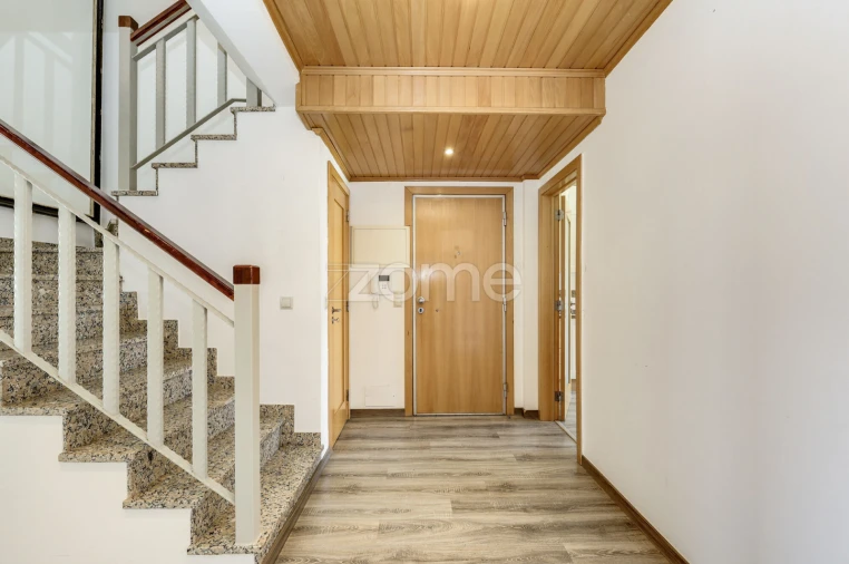 Apartamento T5 para Venda em Cascais e Estoril Foto 8