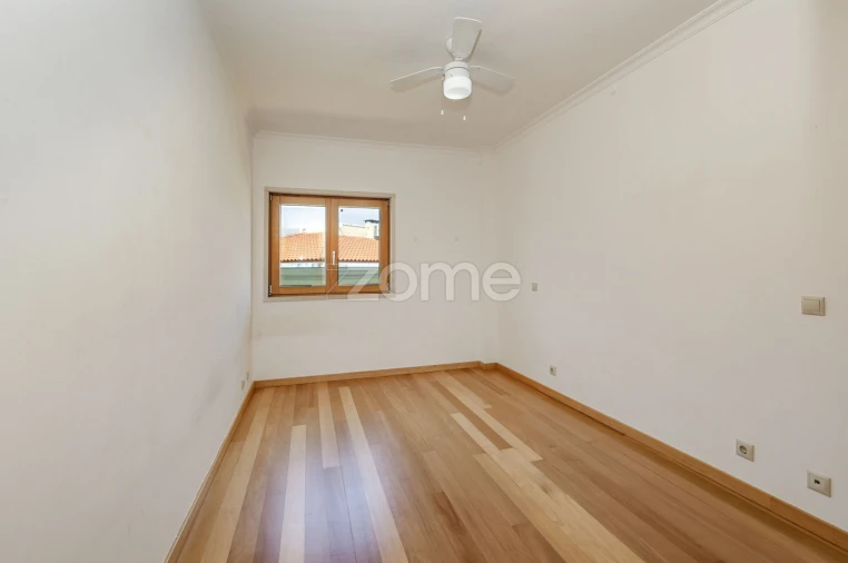 Apartamento T5 para Venda em Cascais e Estoril Foto 20
