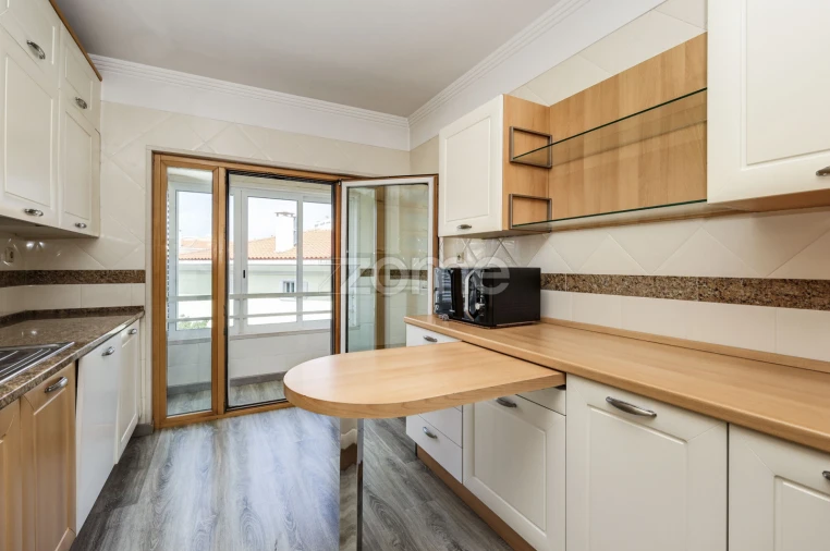 Apartamento T5 para Venda em Cascais e Estoril Foto 25