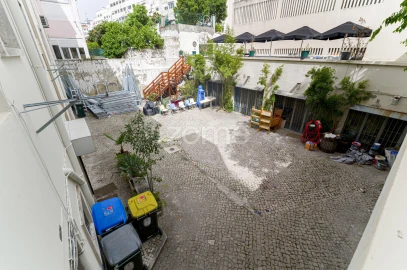 Apartamento T10 para Venda em Benfica