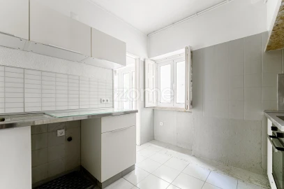 Apartamento T10 para Venda em Benfica