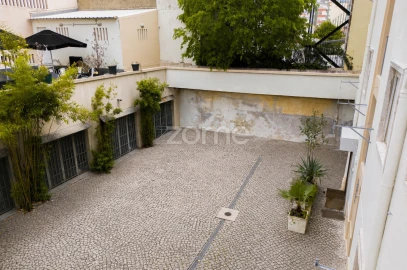 Apartamento T10 para Venda em Benfica