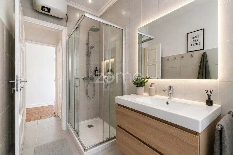 Apartamento T10 para Venda em Benfica Foto 17