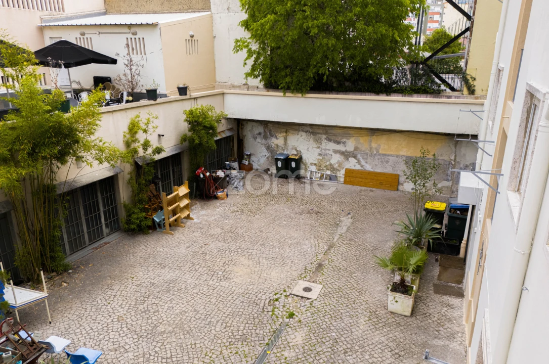 Apartamento T10 para Venda em Benfica Foto 6