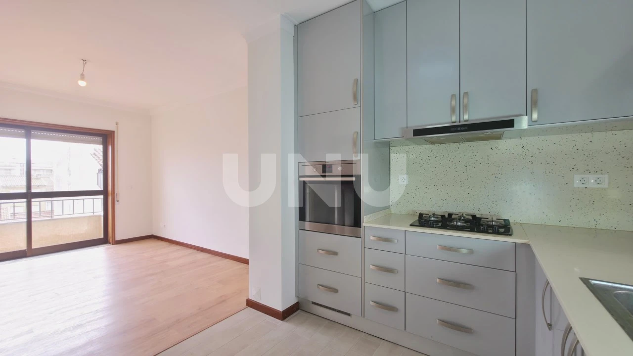 Apartamento T2 para Venda em Ovar, São João, Arada e São Vicente de Pereira Jusã Foto 5
