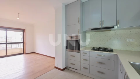 Apartamento T2 para Venda em Ovar, São João, Arada e São Vicente de Pereira Jusã
