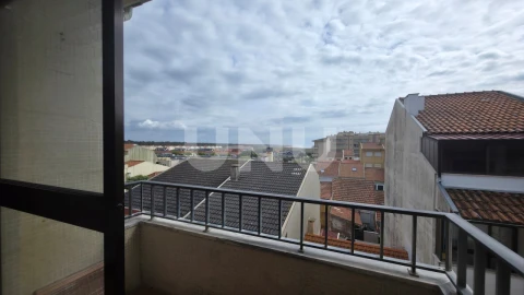 Apartamento T2 para Venda em Ovar, São João, Arada e São Vicente de Pereira Jusã