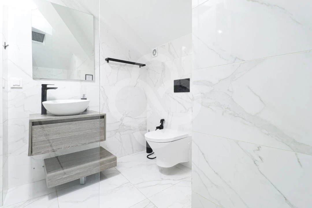 Apartamento T2 para Venda em Santo António Foto 19