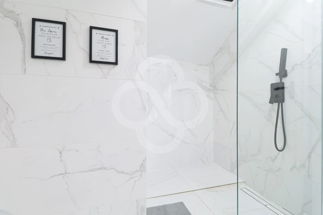 Apartamento T2 para Venda em Santo António Foto 20